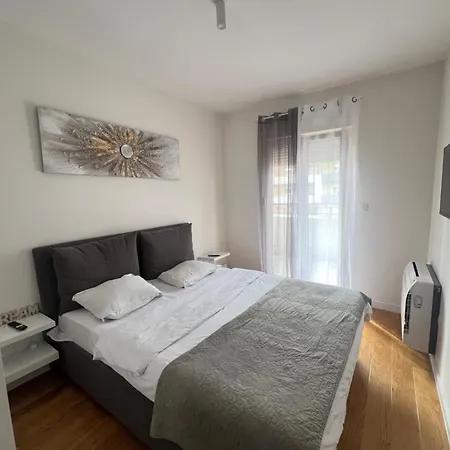 Апартаменты White Homes 1br - Point *
