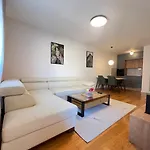 Apartament White Homes 1br - Point *