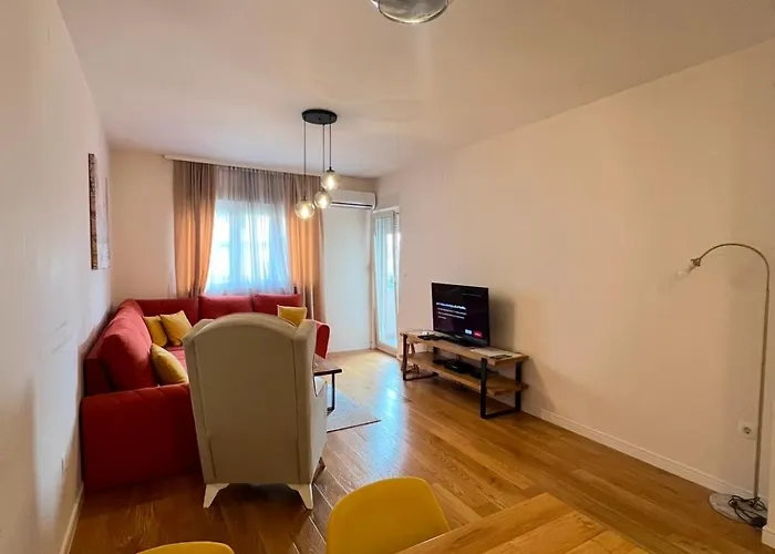 White Homes 1br - Point Apartmán *